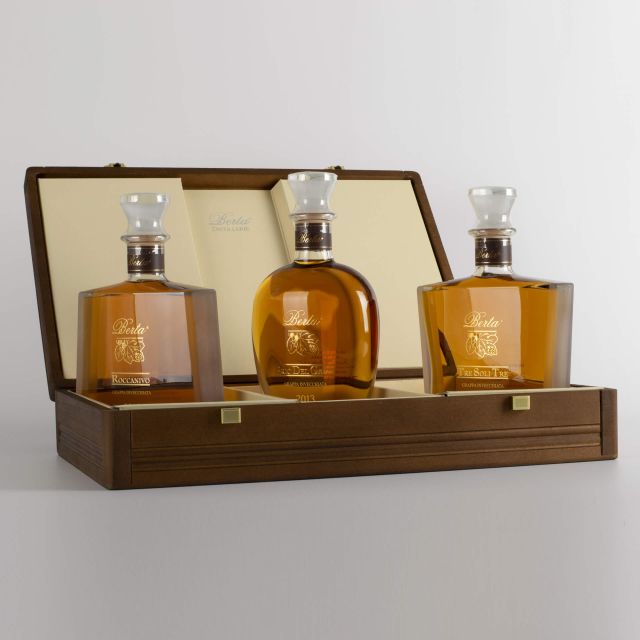 Wooden Box 3 Grappe Riserva Millesimate Berta