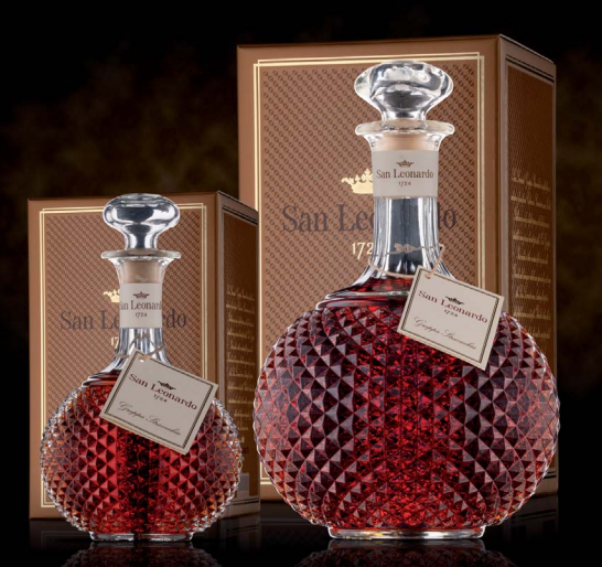 Grappa Stravecchia Tenuta San Leonardo envejecida 5 Años formato de 2 Litros