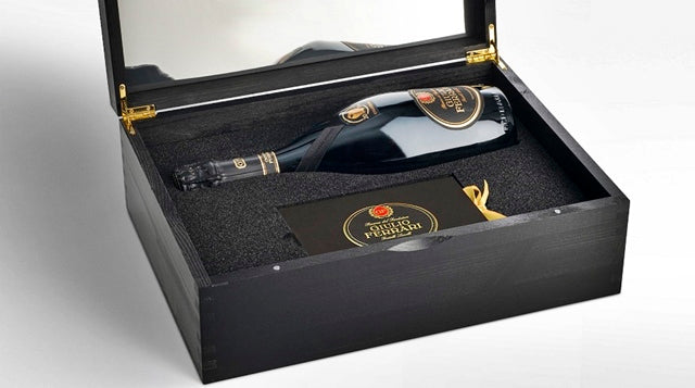 Trento DOC “Giulio Ferrari Collection” 2004 - Ferrari (gift box)